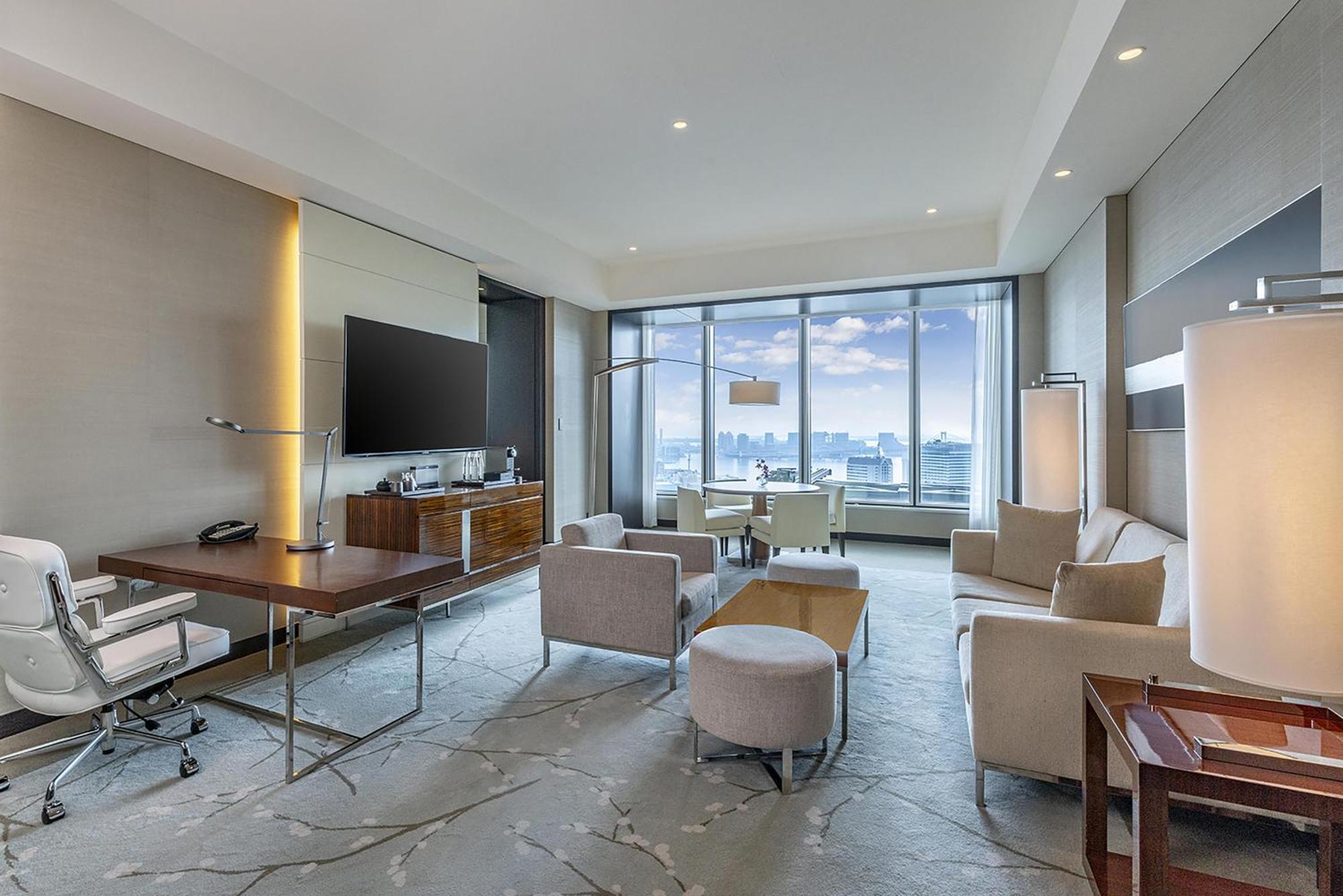 Conrad Tokyo — Bilder 2
